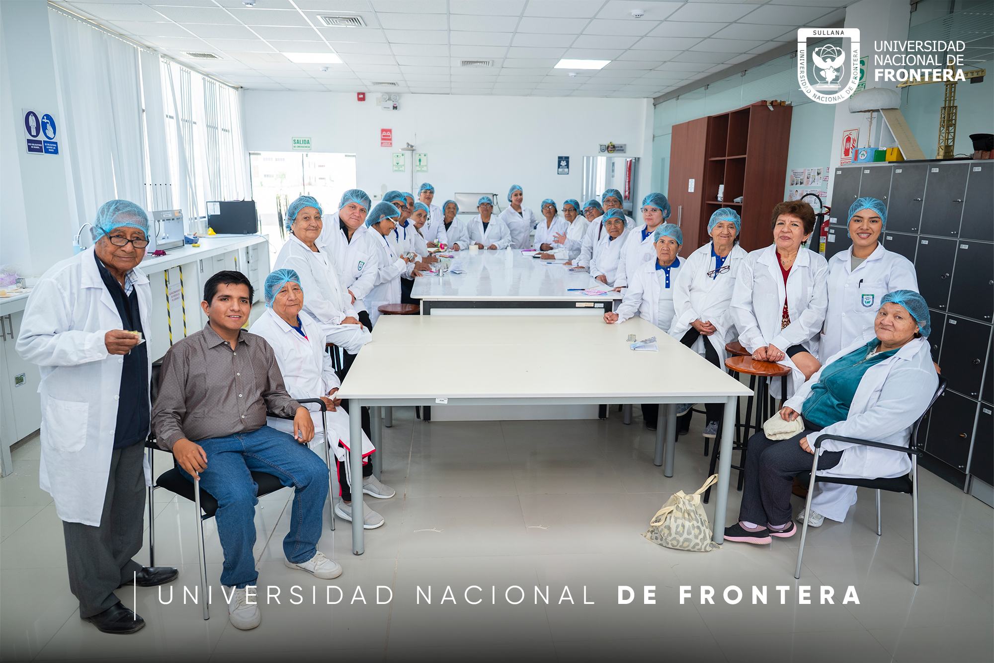 UNF impulsa taller “Aromas y Sueños” para fortalecer creatividad y emprendimiento en adultos mayores