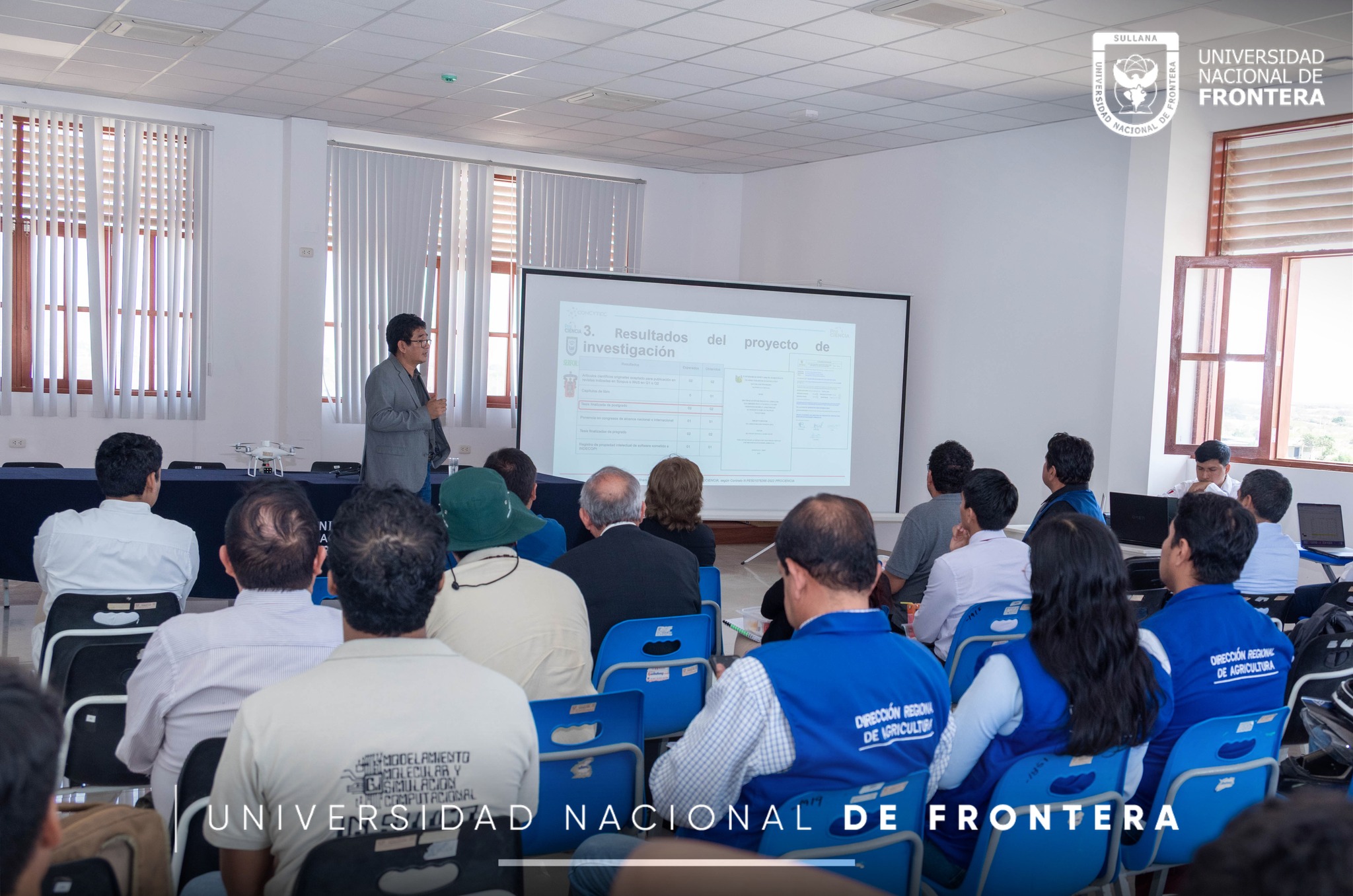 UNF presenta innovador avance en inteligencia artificial para la conservación del algarrobo 2