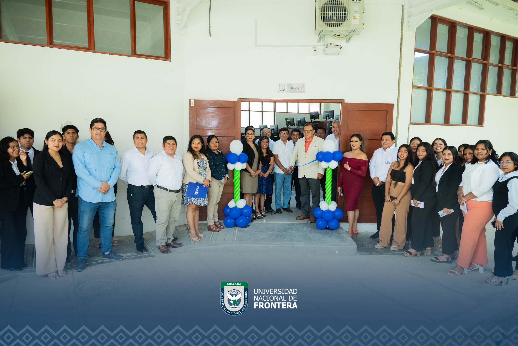 Inauguran laboratorios de cómputo en la Universidad Nacional de Frontera