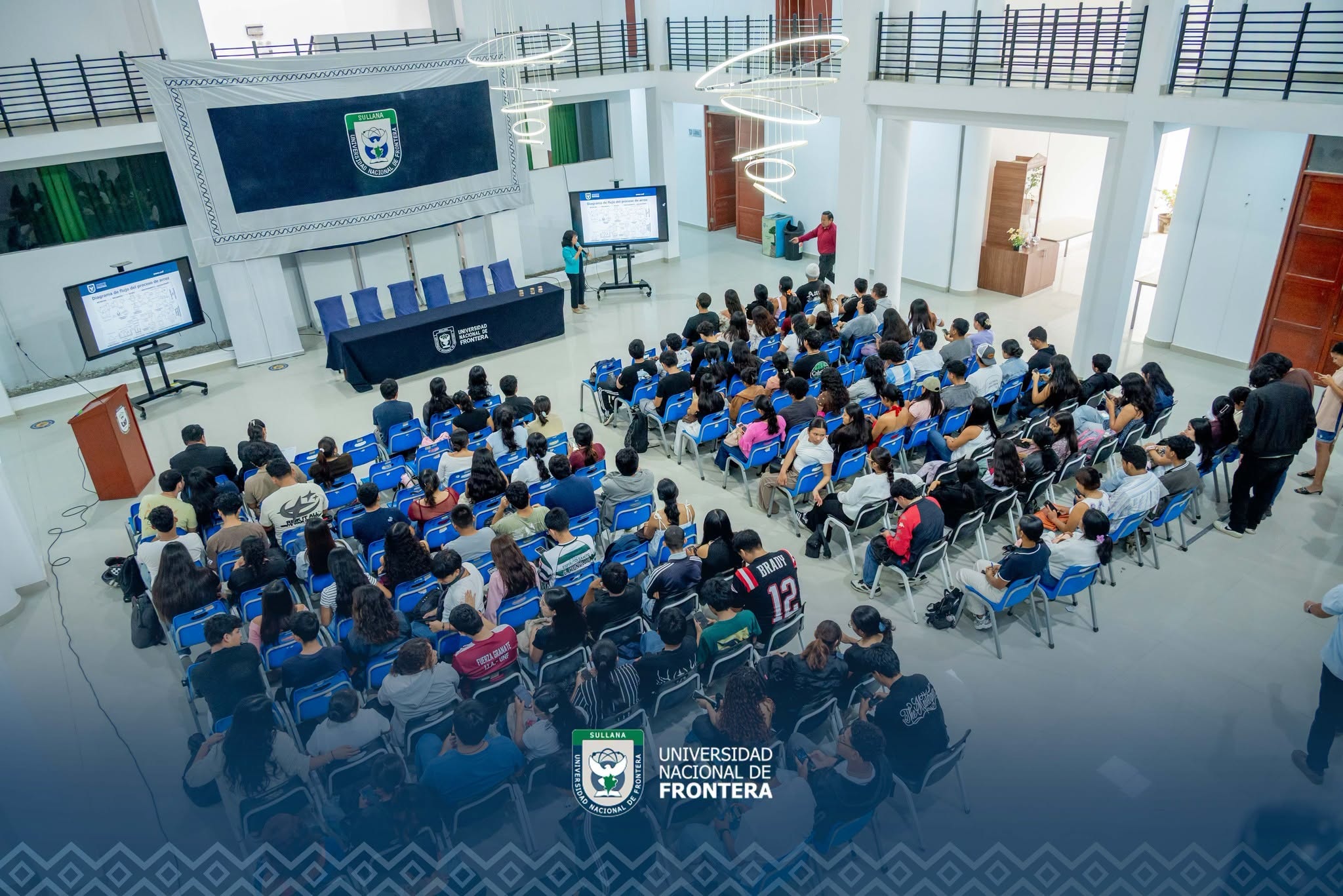Estudiantes de la UNF reciben charla sobre desafíos de la industria alimentaria y biotecnológica