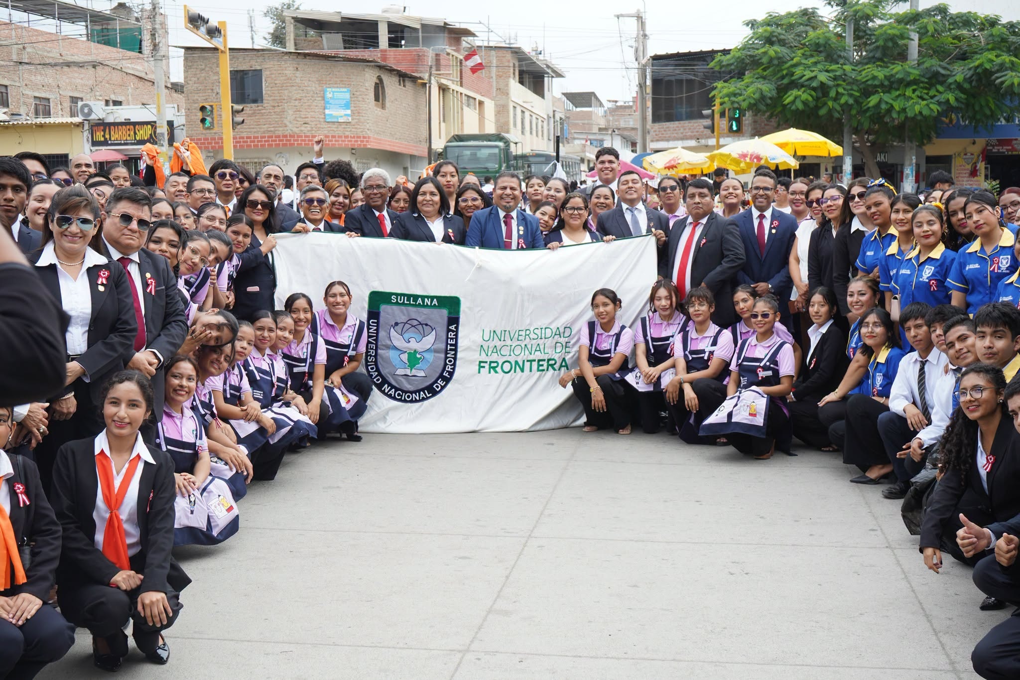 UNF reafirma su compromiso con el país durante el desfile por el 205º Aniversario de la Independencia del Perú