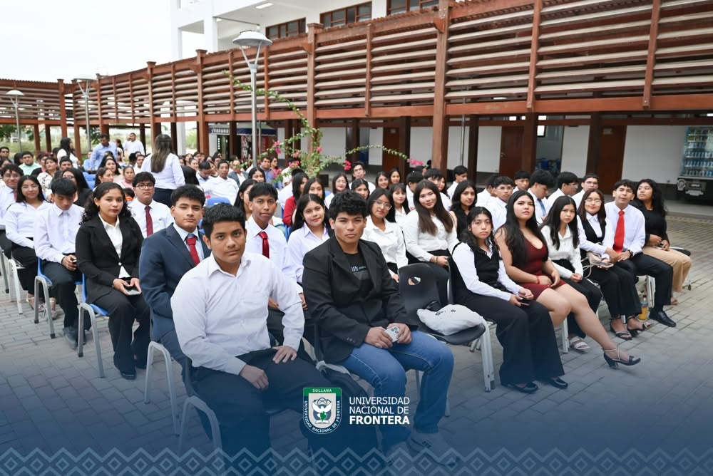 UNF- imposición de guardapolvos a estudiantes de la FIIAB