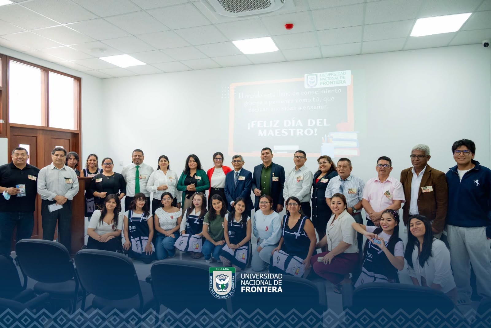 Facultad de Ciencias Sociales y Empresariales de la UNF rindió homenaje a sus docentes por el Día del Maestro